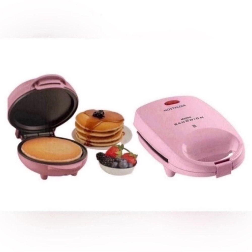 Nostalgia MyMini pink Griddle  And Mini Personal Sandwich Maker Bundle